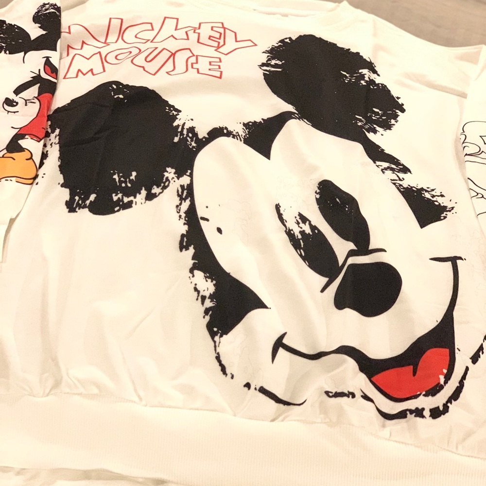 Mickey Mouse long sleeve tee